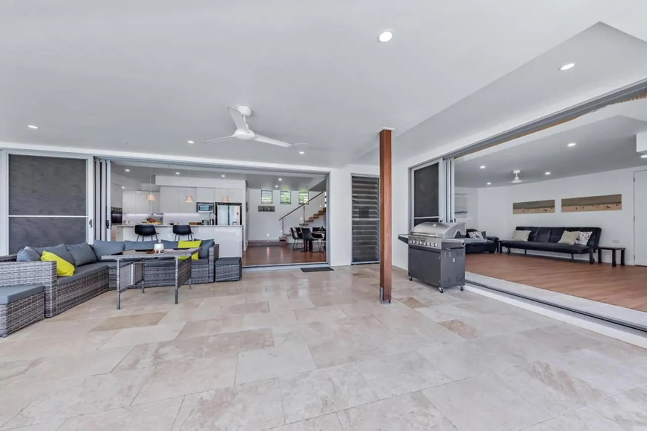 Holiday home Whitsunday Living On Hillcrest Villa Airlie Beach Australia