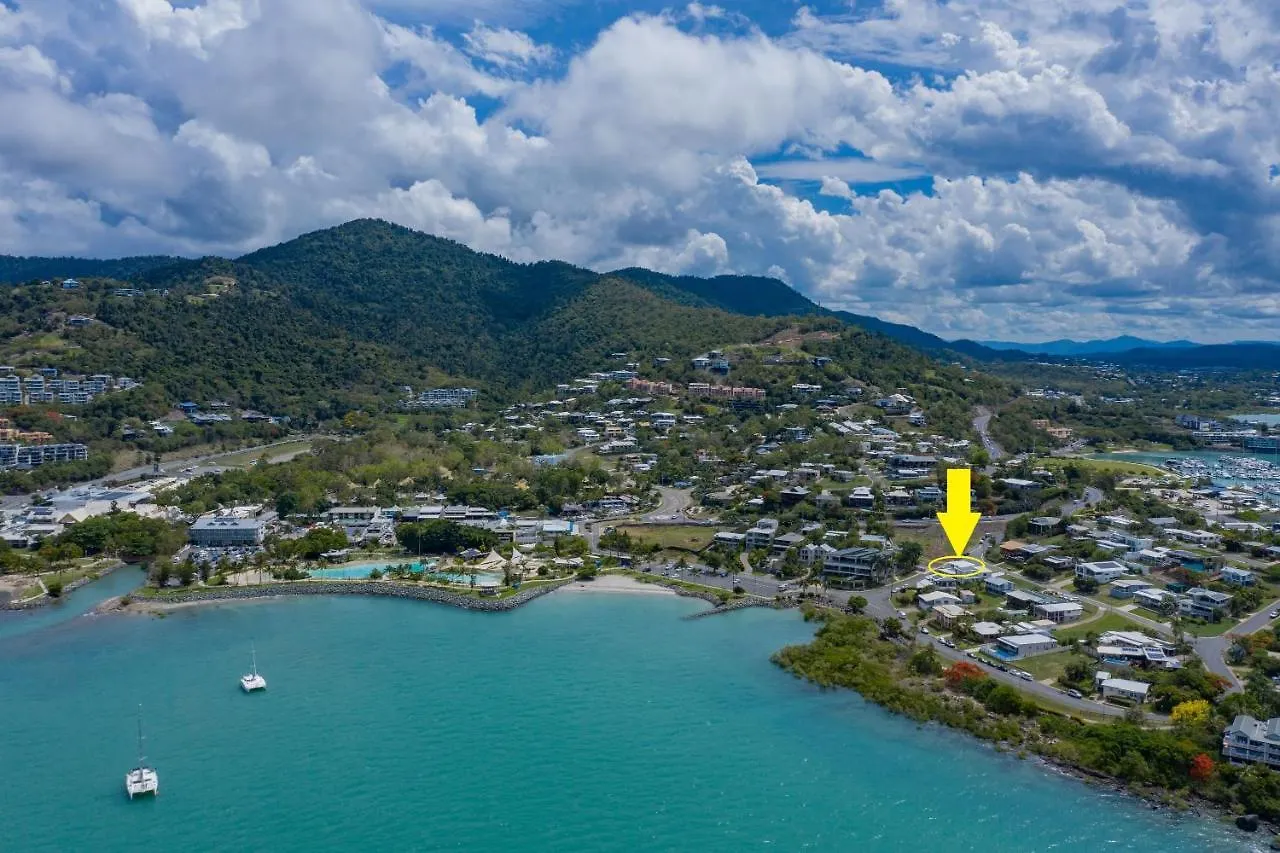 Whitsunday Living On Hillcrest Villa Airlie Beach